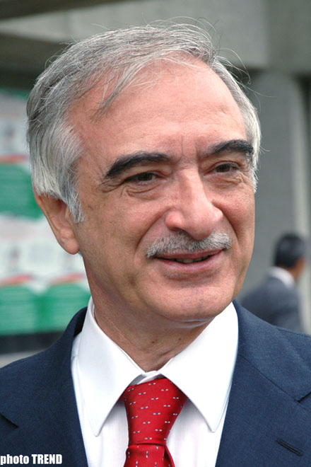 Polad Bülbüloğlu: Azərbaycan Rusiyanın 79 bölgəsi ilə birbaşa ticarət əlaqələri saxlayır
